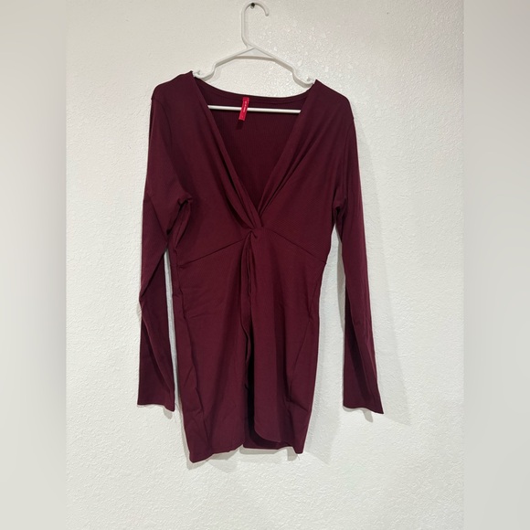 Ruby Ribbon Tops - Ruby Ribbon Knot Tunic Top in Wine Size L NWT